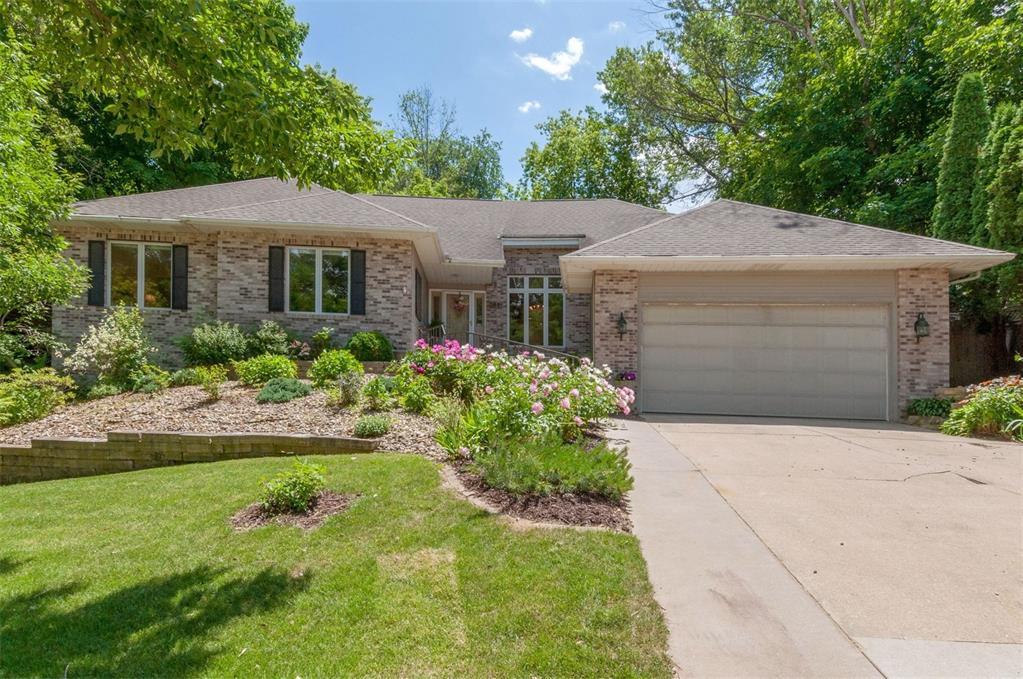 3001 Falcon Drive - Photo 1