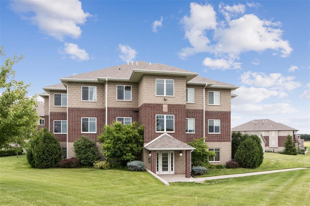 4962 Court Street - Photo 1