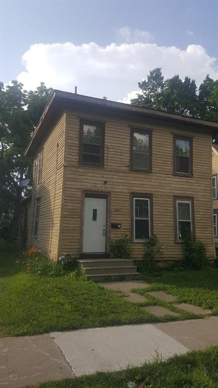 1640 A Avenue - Photo 1