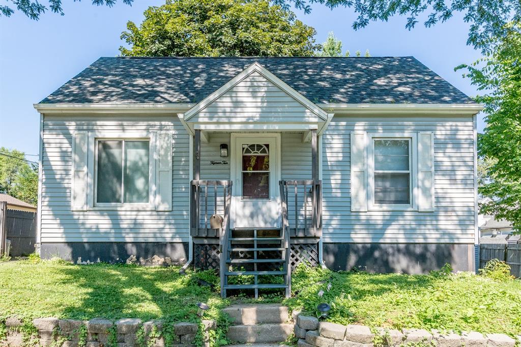 1510 8th Street - Photo 1