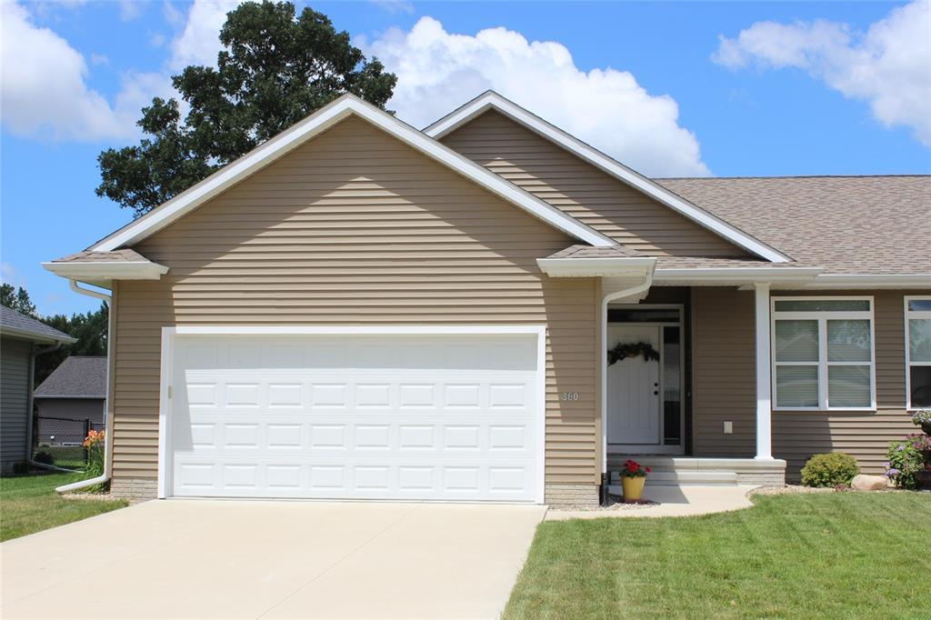 360 Shannon Drive - Photo 1