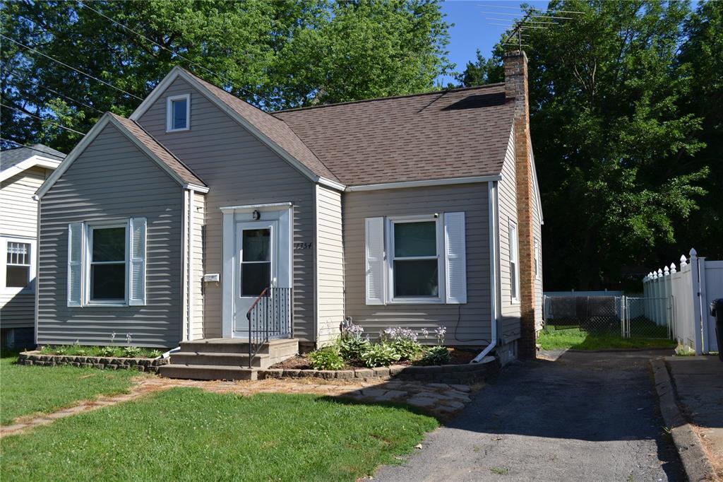 1354 H Avenue - Photo 1
