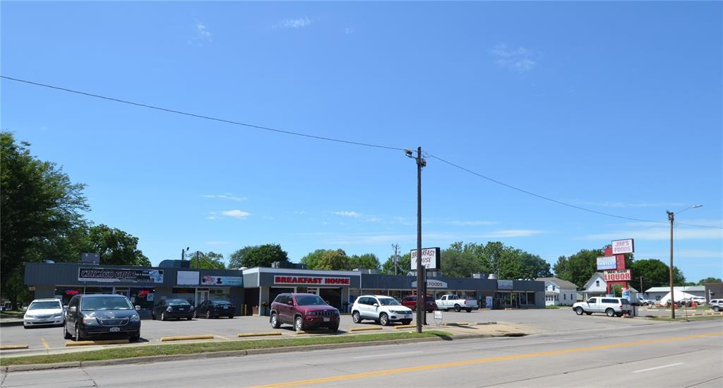 812 6th Street - Photo 1