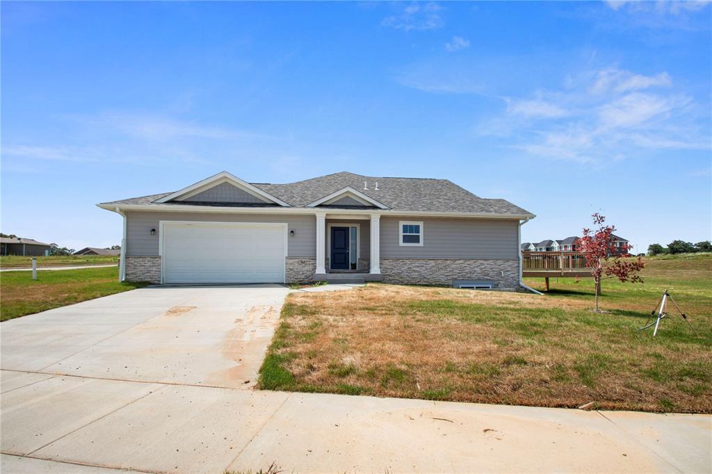 765 Hanks Drive - Photo 1