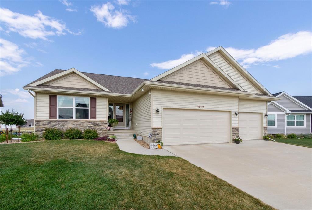 1512 Prairie Rose Drive - Photo 1