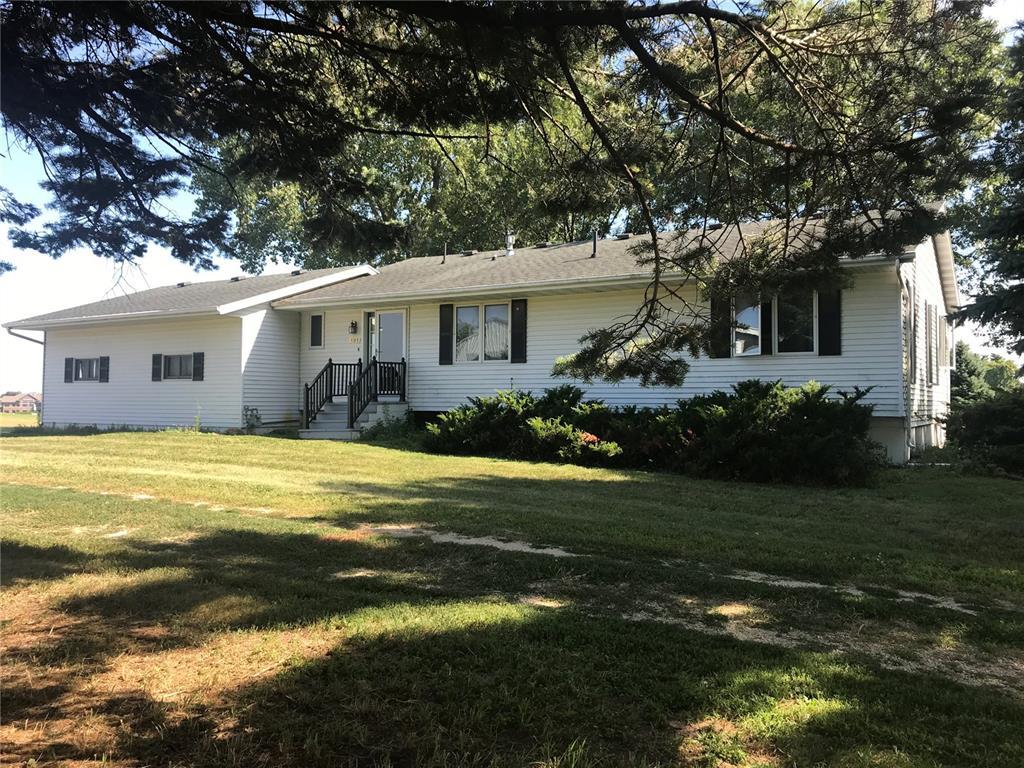 3937 Alburnett Road - Photo 1