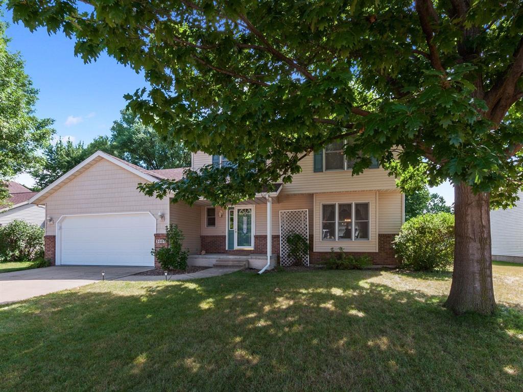 3005 Meadow Glen Street - Photo 1