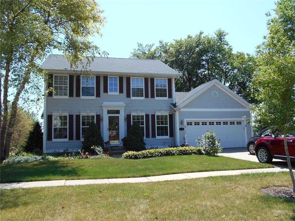 6713 Fox Run Drive - Photo 1
