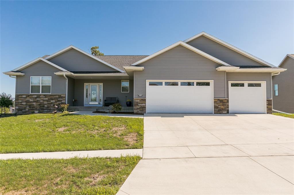 2400 Oak Savannah Court - Photo 1