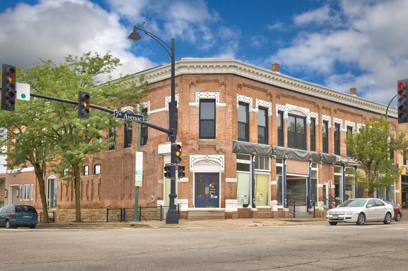 1000 7th Avenue - Photo 1