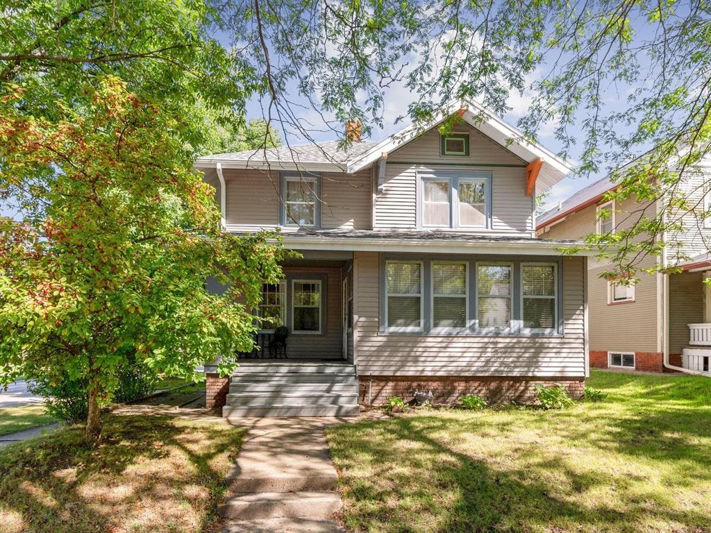 1900 Washington Avenue - Photo 1