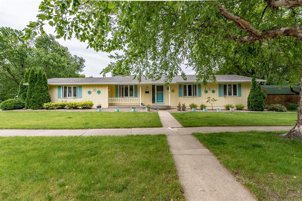 3148 Adirondack Drive - Photo 1