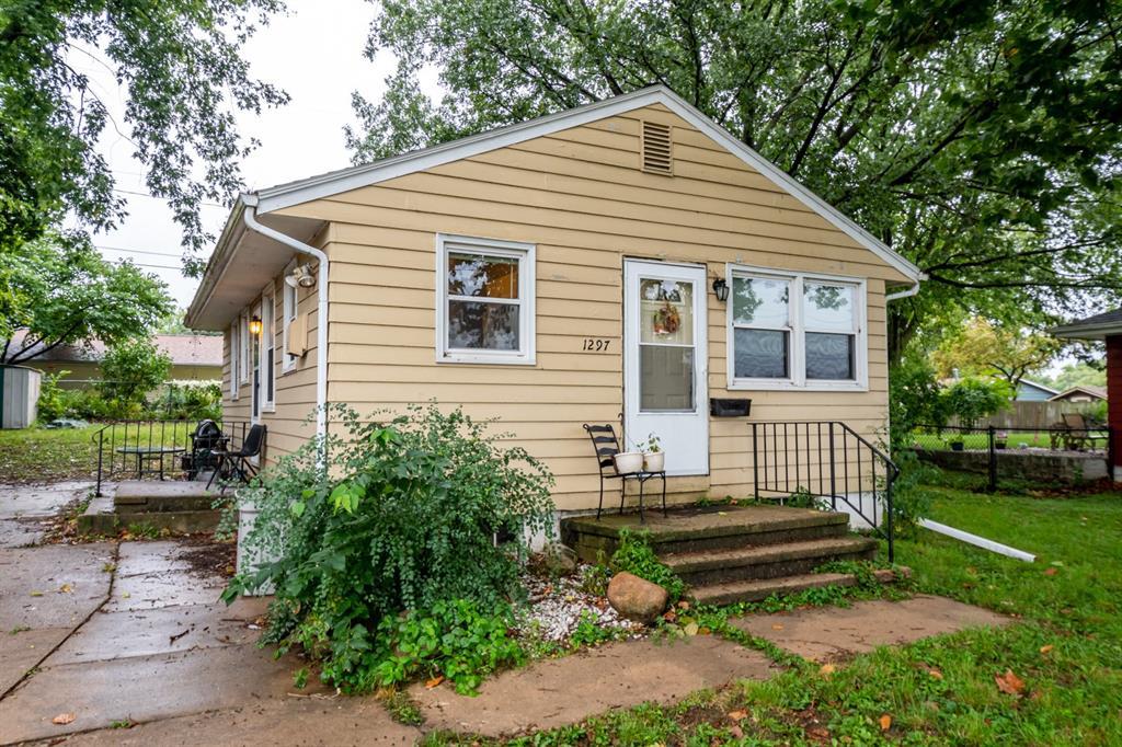 1297 1st Avenue - Photo 1
