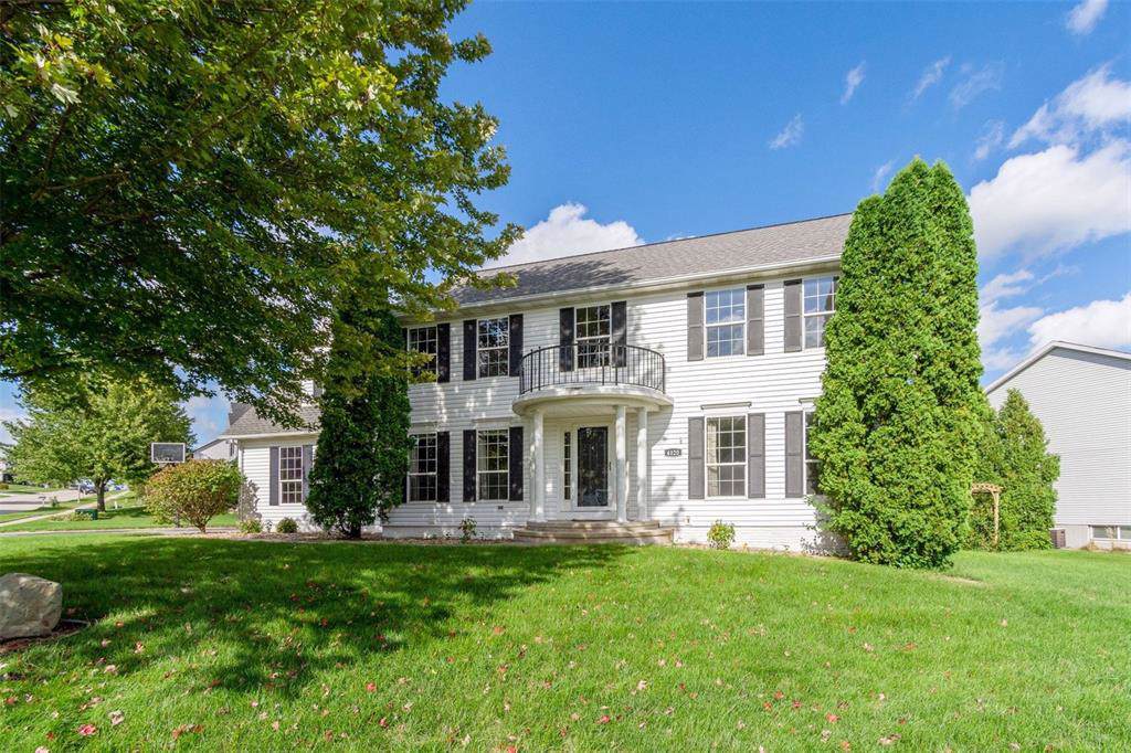 4020 Willowbrook Drive - Photo 1