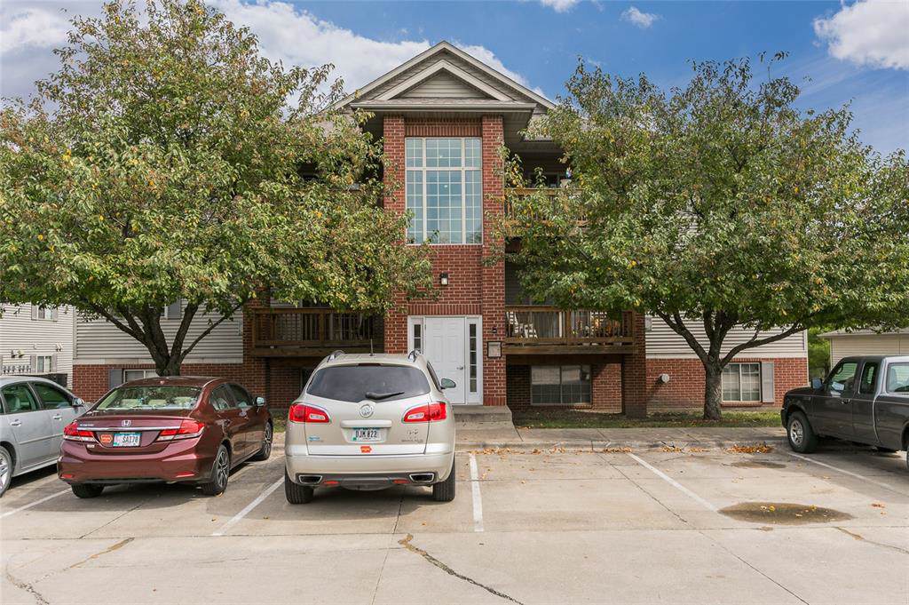 2266 Holiday Road - Photo 1