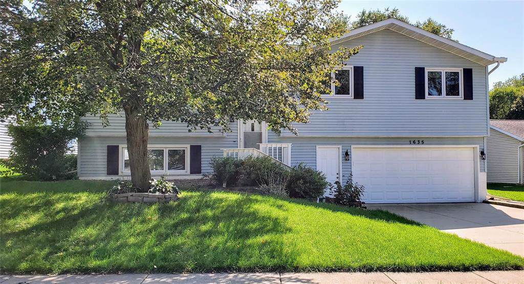 1635 Pleasantview Drive - Photo 1