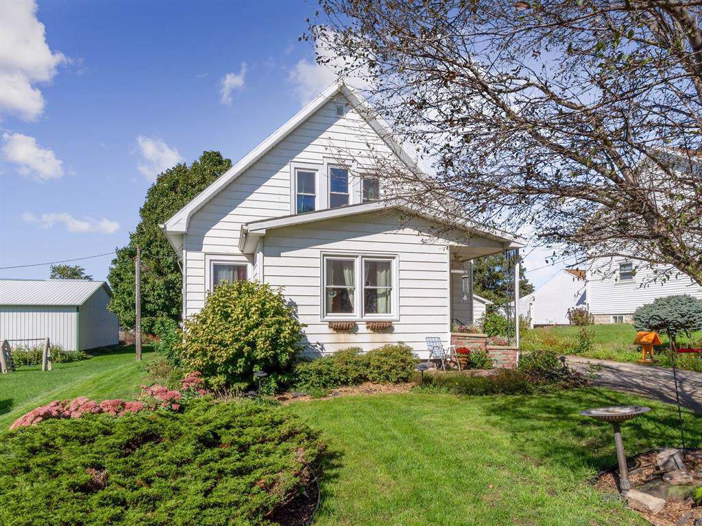 204 Prospect Street - Photo 1