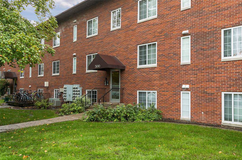 500 Grandview Court - Photo 1