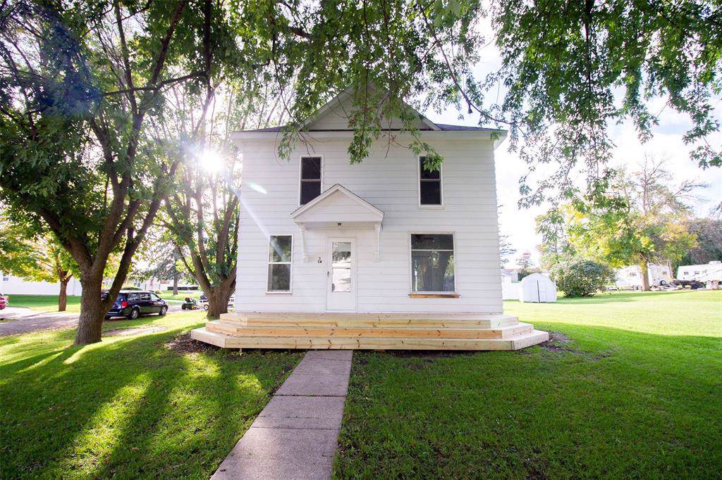112 Locust Street - Photo 1