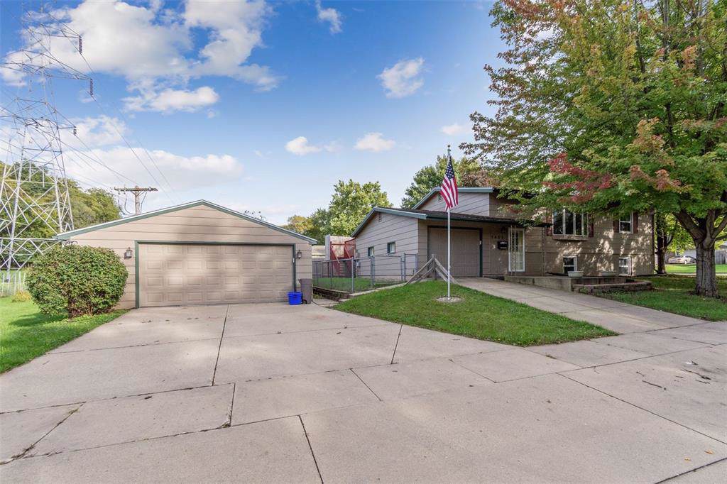 1405 Alpine Rd - Photo 1