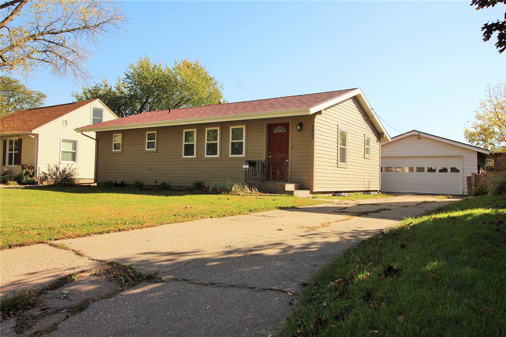 1823 9th Avenue - Photo 1