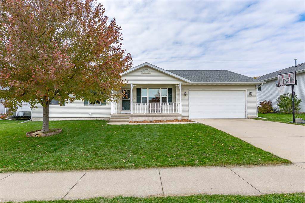 1510 48th Street - Photo 1