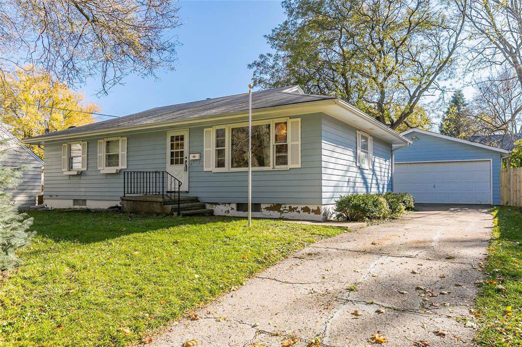 2075 11th Avenue - Photo 1