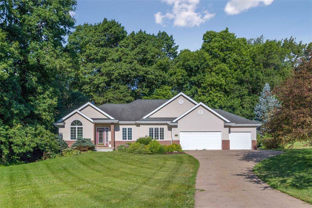 1574 Arapaho Trail - Photo 1