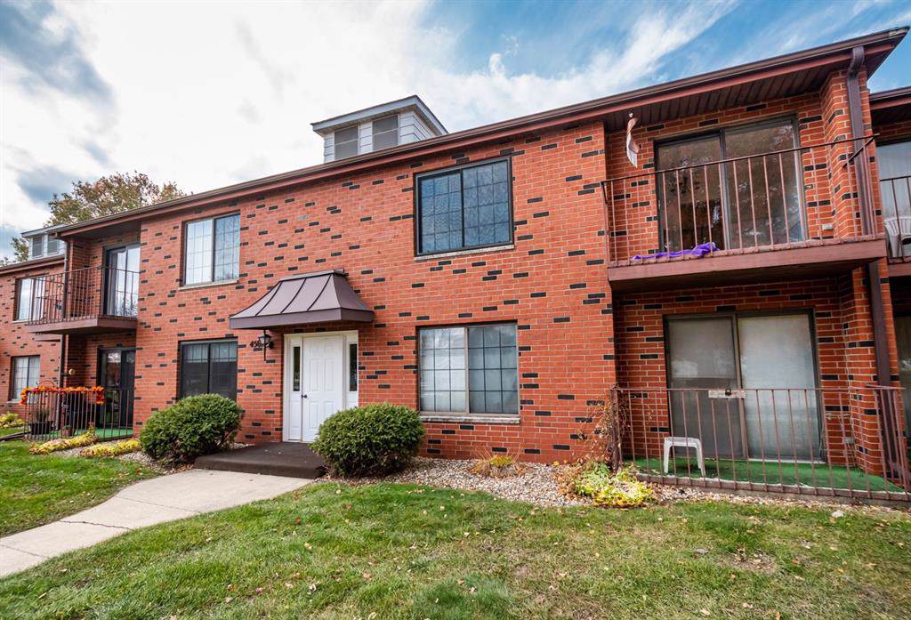 4561 Maureen Drive - Photo 1