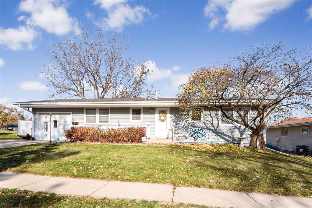 5208 Spencer Drive - Photo 1