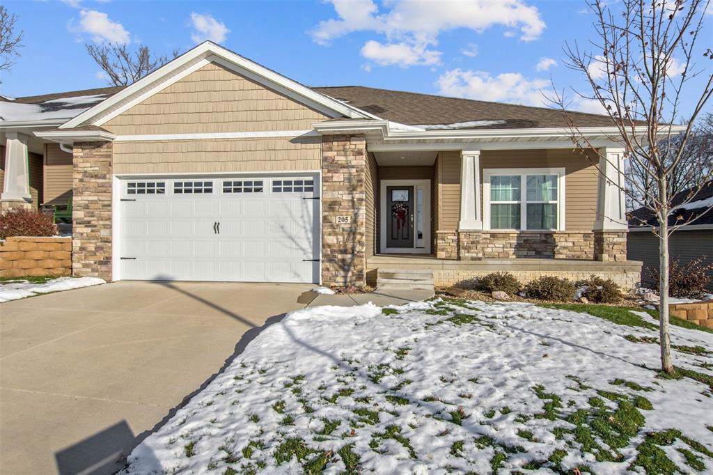 205 Cemar Court - Photo 1