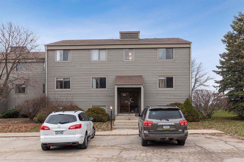 6631 Preston Terace Court - Photo 1