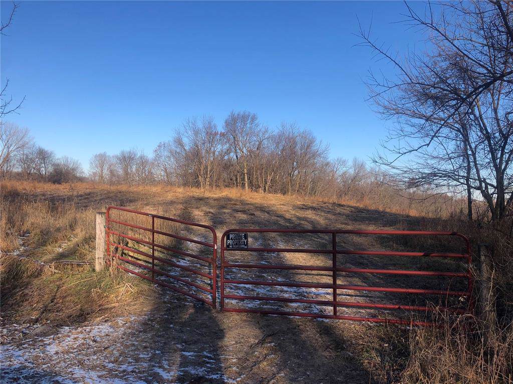 10 Acres M/L North Side 102nd St - Photo 1