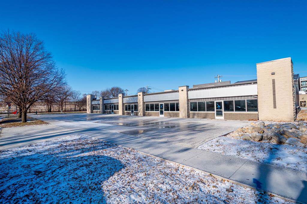 218 4th Avenue - Photo 1