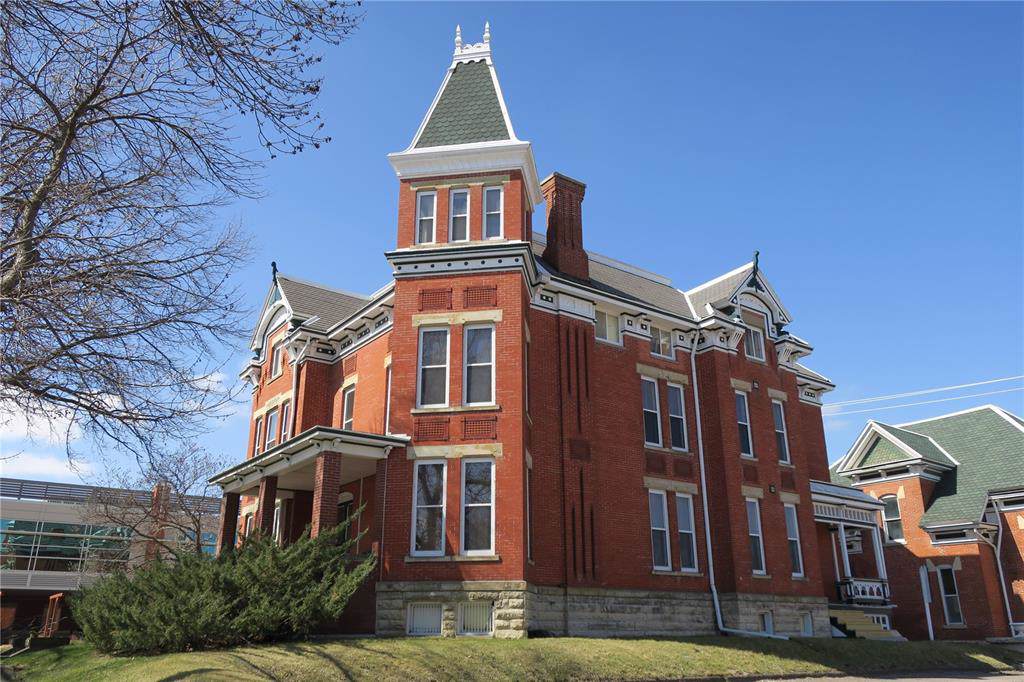 1120 2nd Avenue - Photo 1