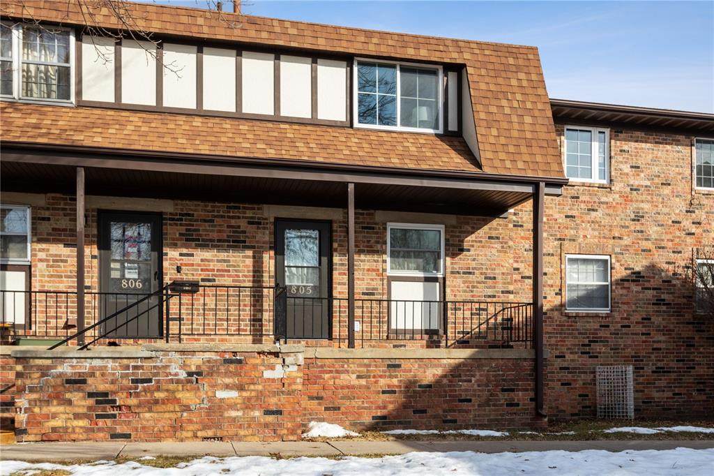 805 21st Ave Place - Photo 1