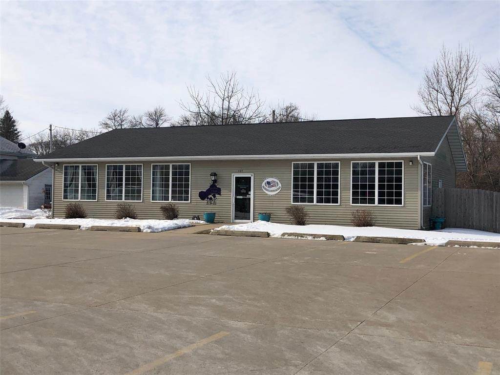 427 Franklin Street - Photo 1