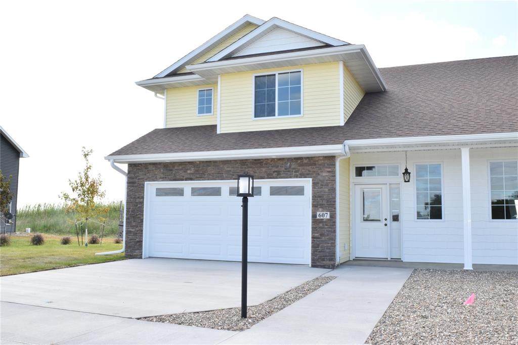 711 Rolling Hills Drive - Photo 1