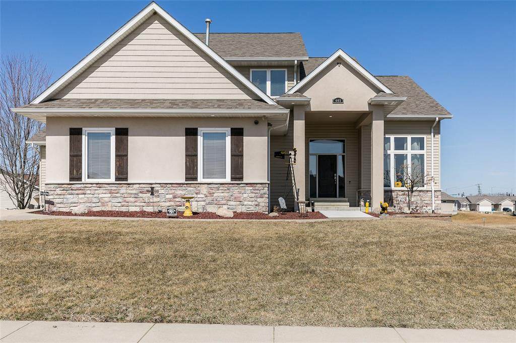 465 Prairie View Circle - Photo 1