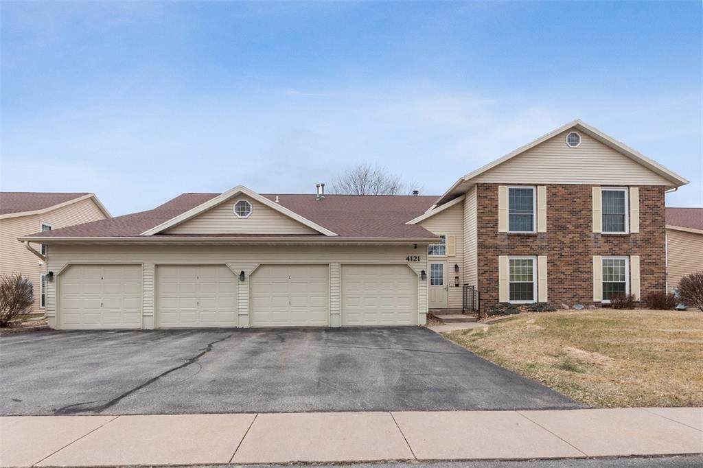 4121 Blue Jay Drive - Photo 1