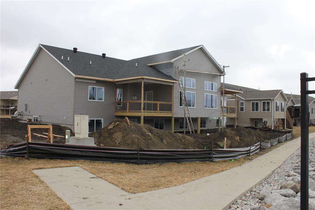 7117 Waterview Drive - Photo 1