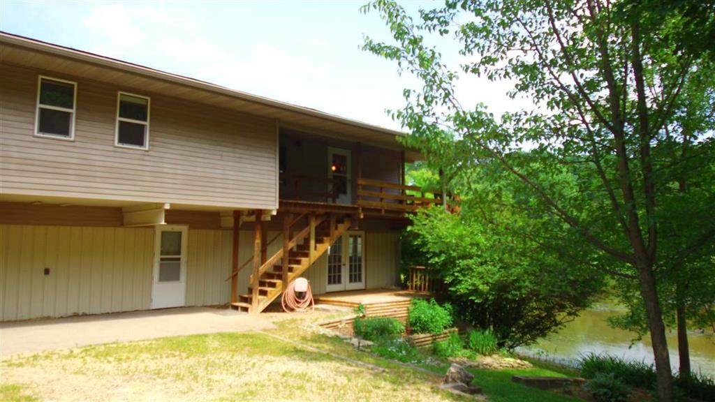 119 Clark Street - Photo 1