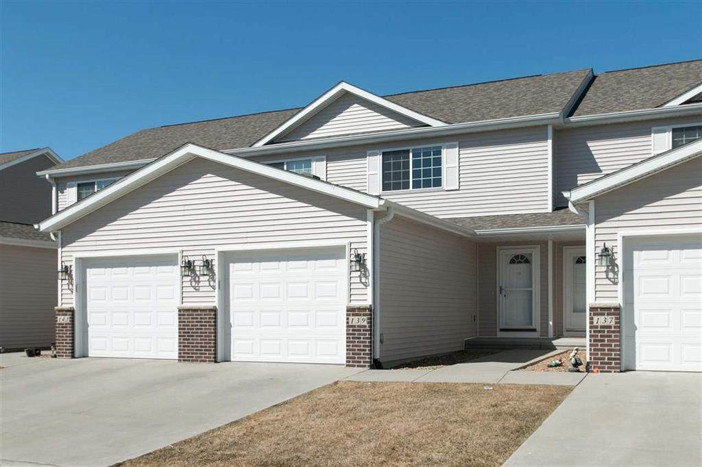 139 War Admiral Ln - Photo 1