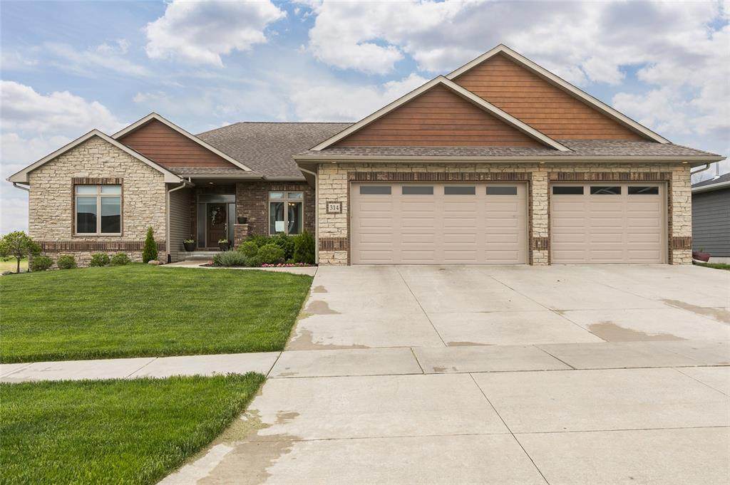 314 Linden Lane - Photo 1