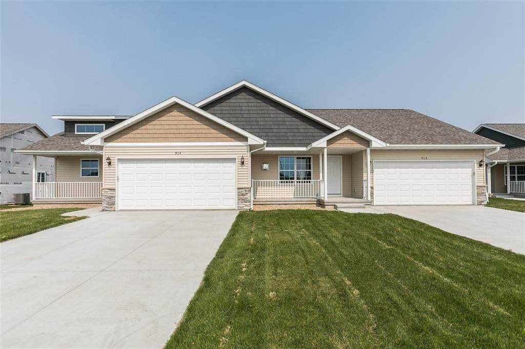 914 Deer Run Drive - Photo 1