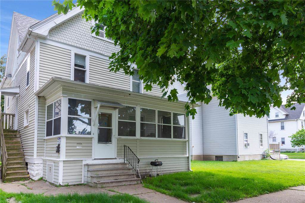 1207 5th Avenue - Photo 1
