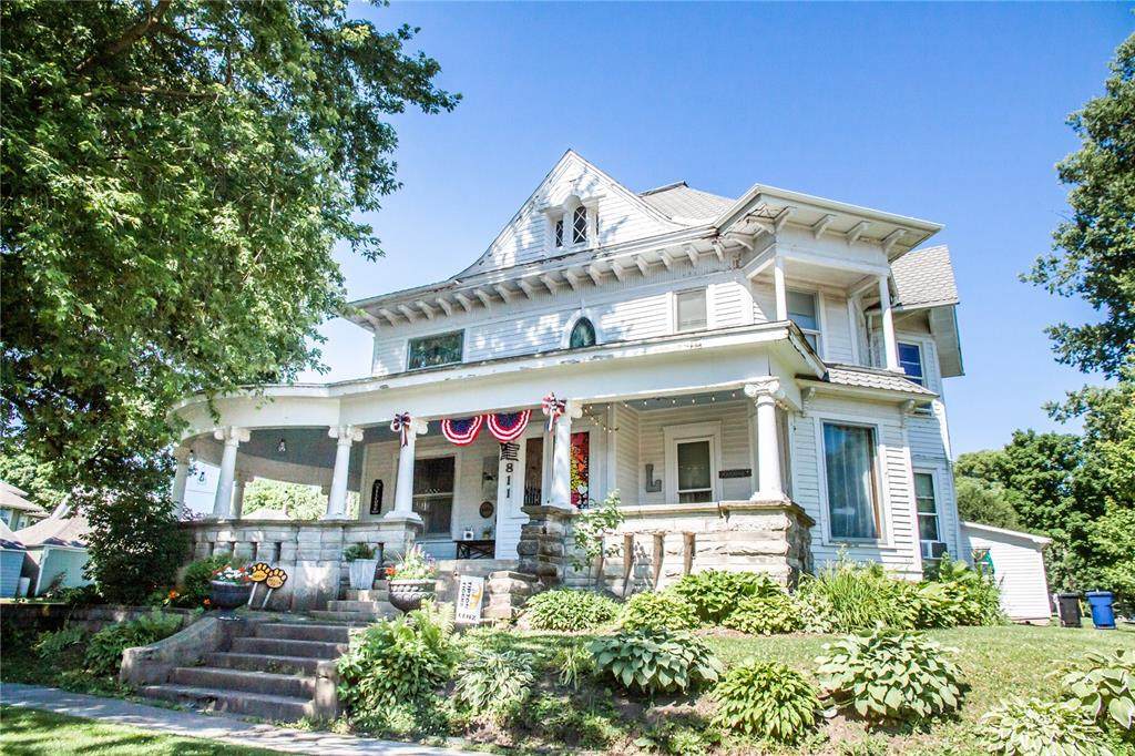 811 Cedar Street - Photo 1