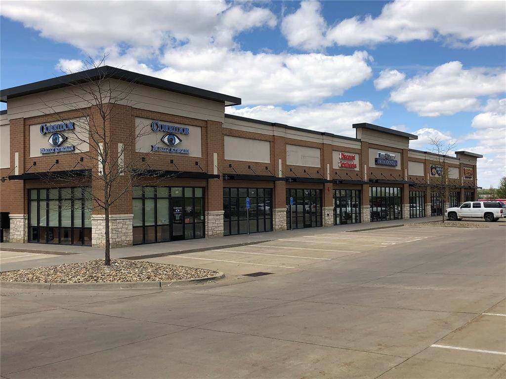 5350 Kirkwood Boulevard - Photo 1