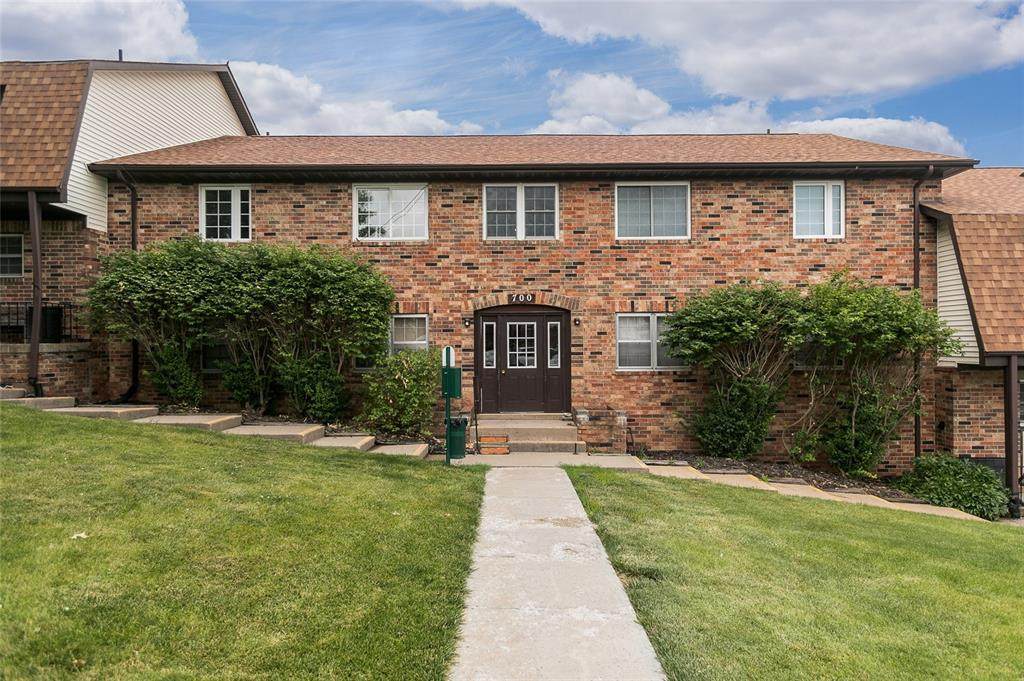 705 21st Avenue Place - Photo 1