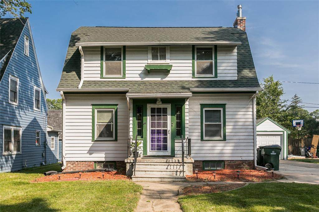1954 2nd Avenue - Photo 1